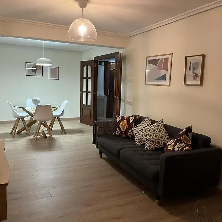 Apartamento Con Vistas *